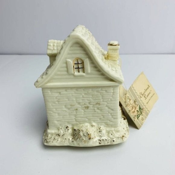 Chestnut Lane Music Box Wind Up Christmas Enameled Cream Home Fantasie Holiday - Picture 4 of 10